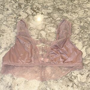 Victoria's Secret Lace Bralette in Soft Pink